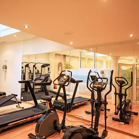 Chateau A-3 By Interhome Apartmán *